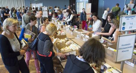 Braderie des Médiathèques Palais des Arts 