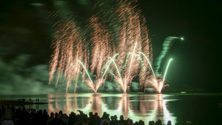 eu d'Artifice Spectacle Pyrotechnique Parc du Golfe Larmor-Gwened 