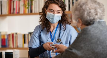 Infirmière EHPAD - Getty