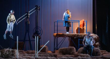 Foutue bergerie Scènes du Golfe Crédit photo Pierre Guillois et Martin Argyroglo